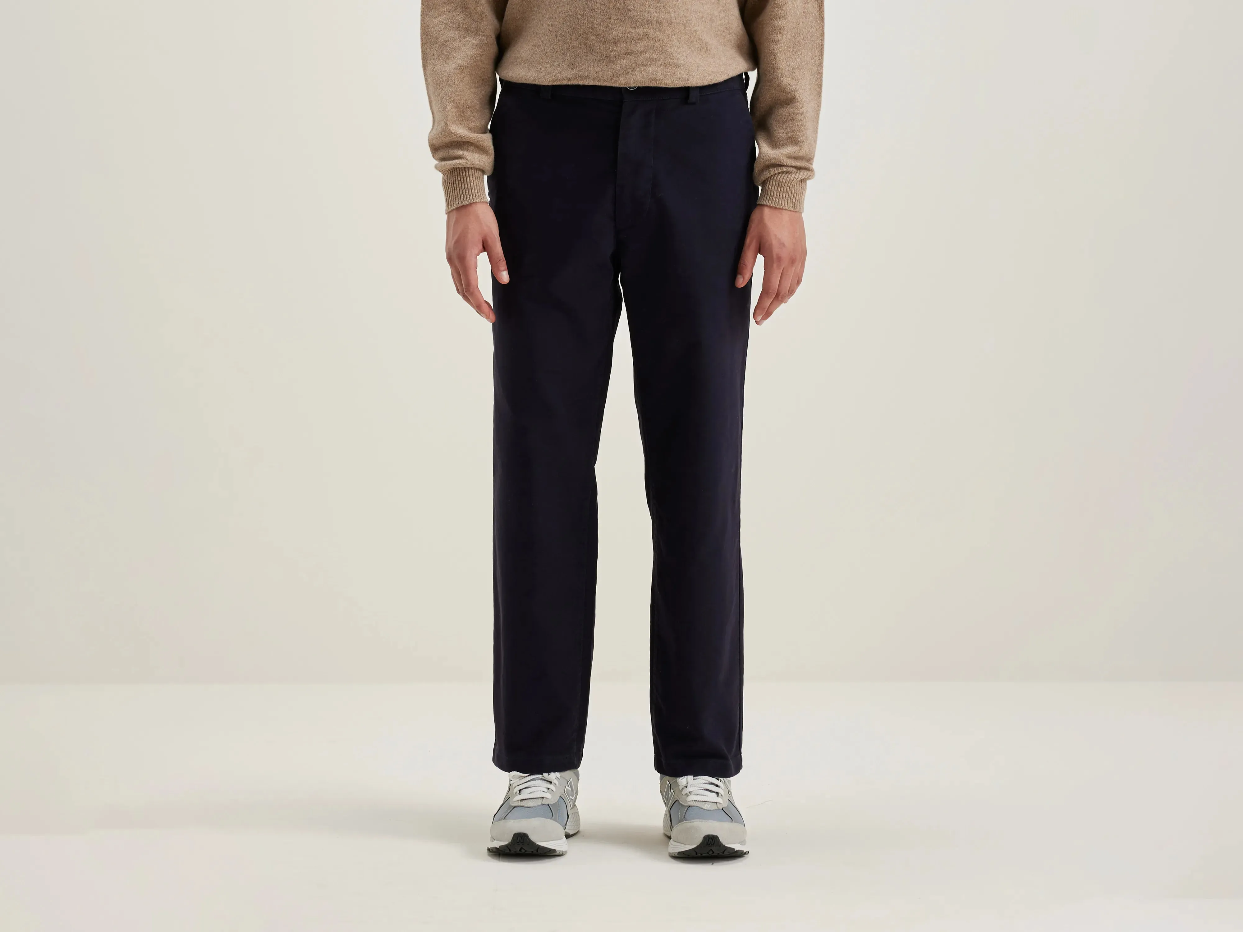 Jaggot straight trousers (242 / M / BLACK BLUE)