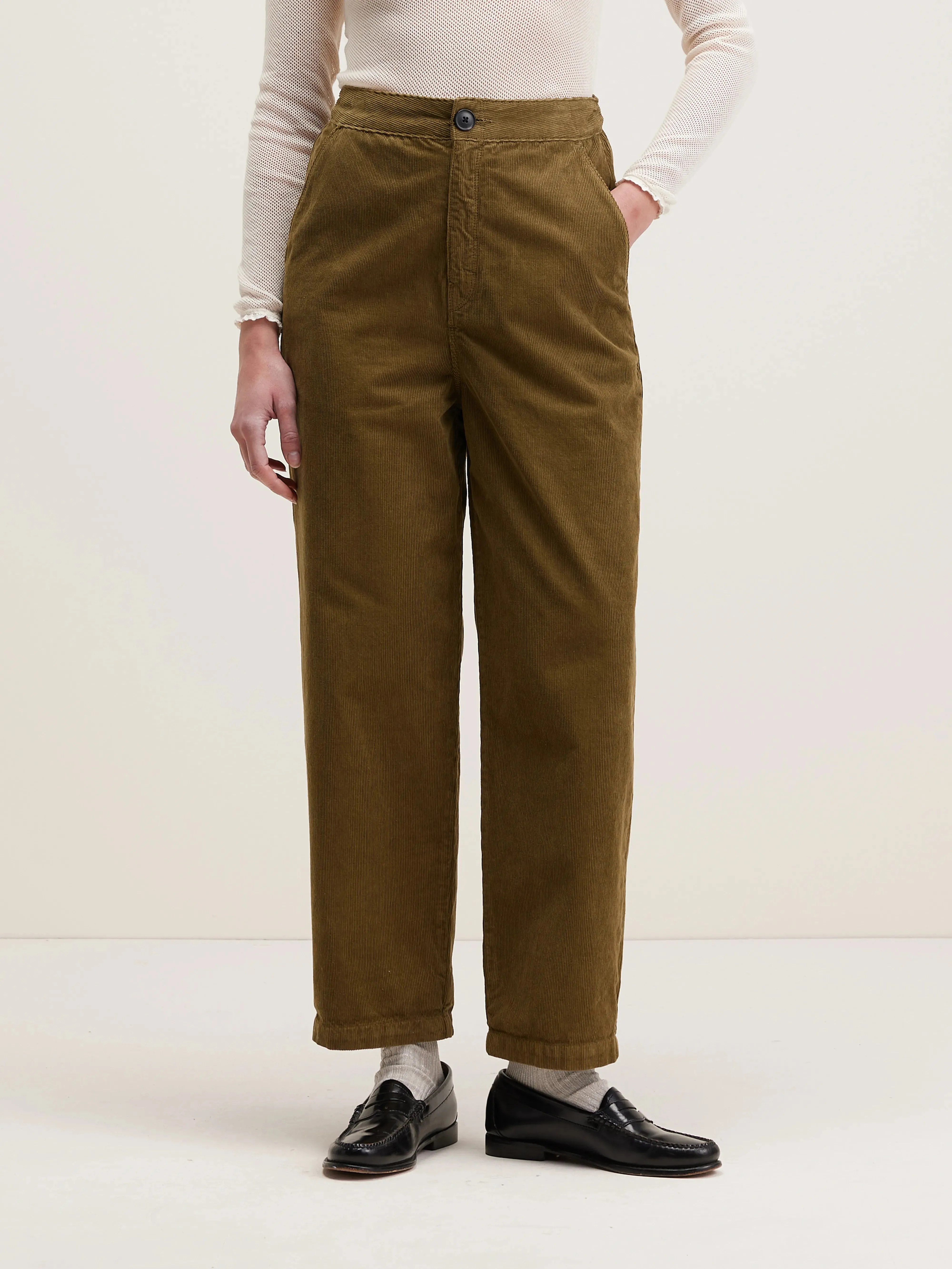 Pasop relaxed trousers (242 / W / MILITARY)