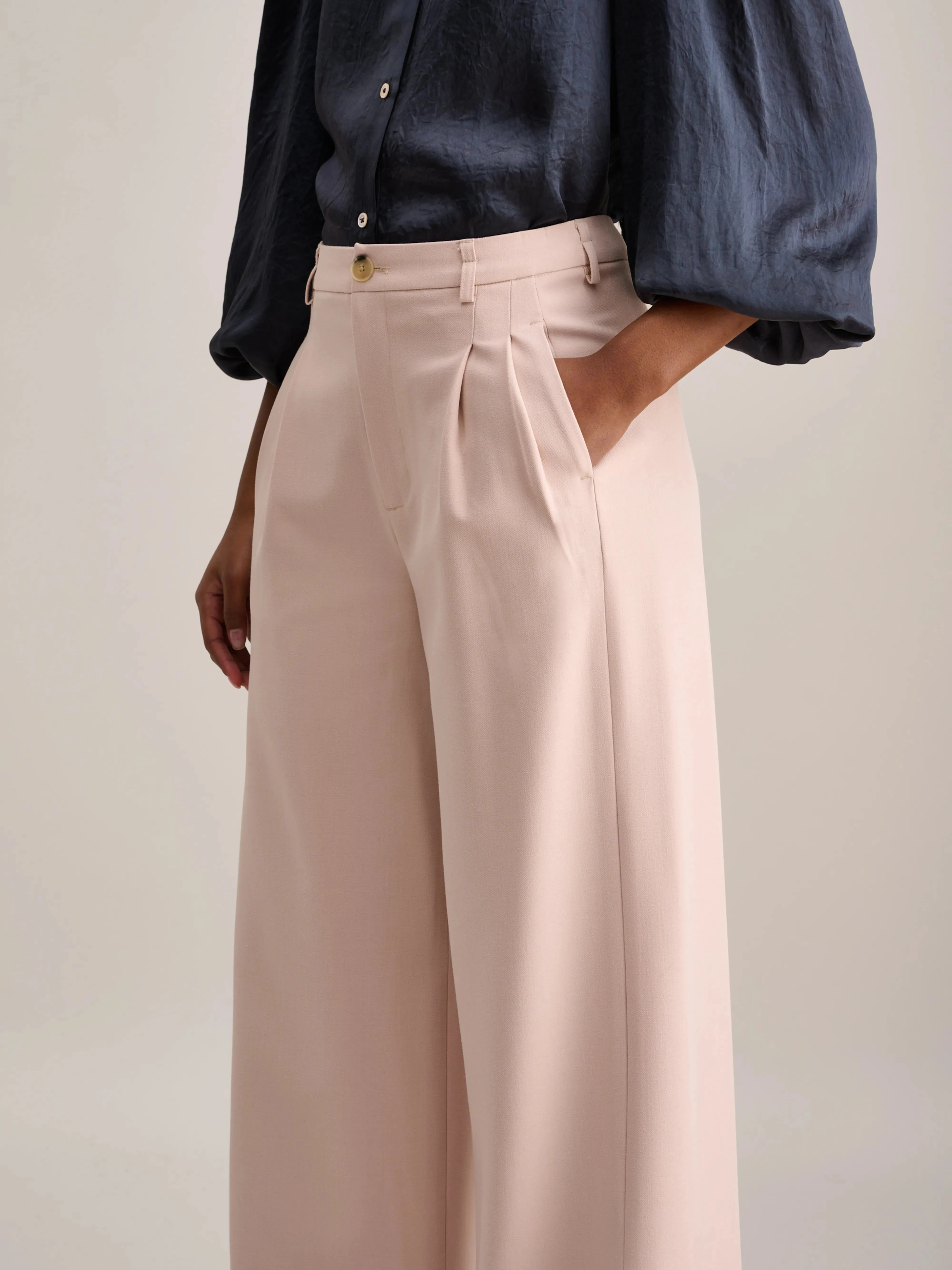 Volky Trousers (232 / W / PECHE)