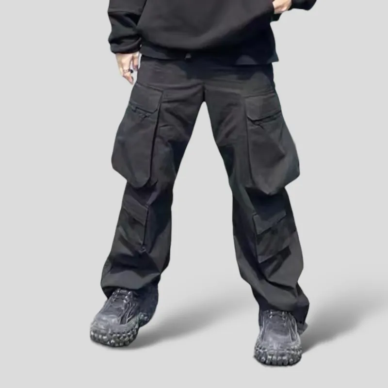 Wide leg cargo pants with 3-D pockets